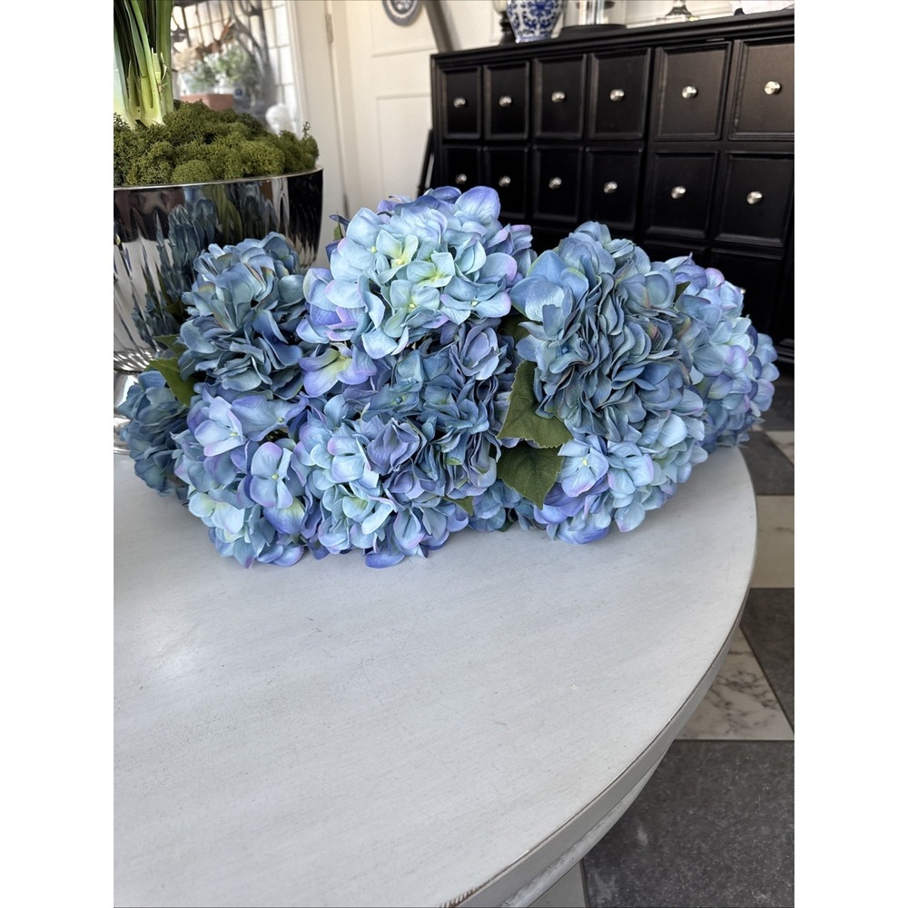 12 Piece Artificial Blue Hydrangeas - Floral Arrangement/Centerpiece